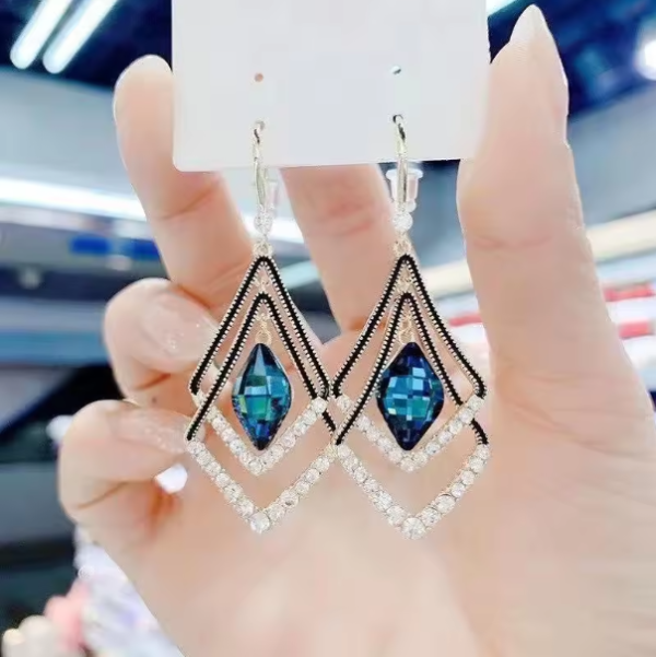 Zircon Earrings Long Statement Earrings Hot Sale Diamond Earrings for Women